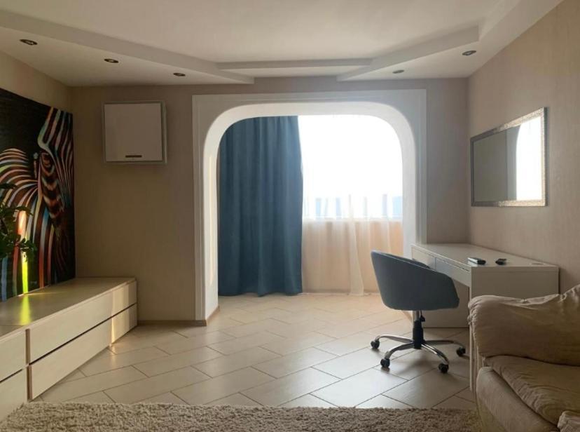 Apartment In The Center Черкаси Екстериор снимка
